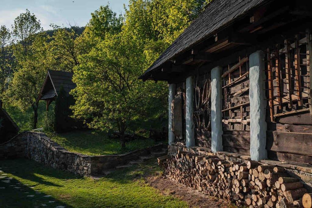 Villa Zbojnicke Chalupky Cavoj Esterno foto